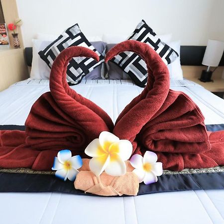 Mlh Deluxe Studio Suites @ Landmark Residence เชอราส ภายนอก รูปภาพ