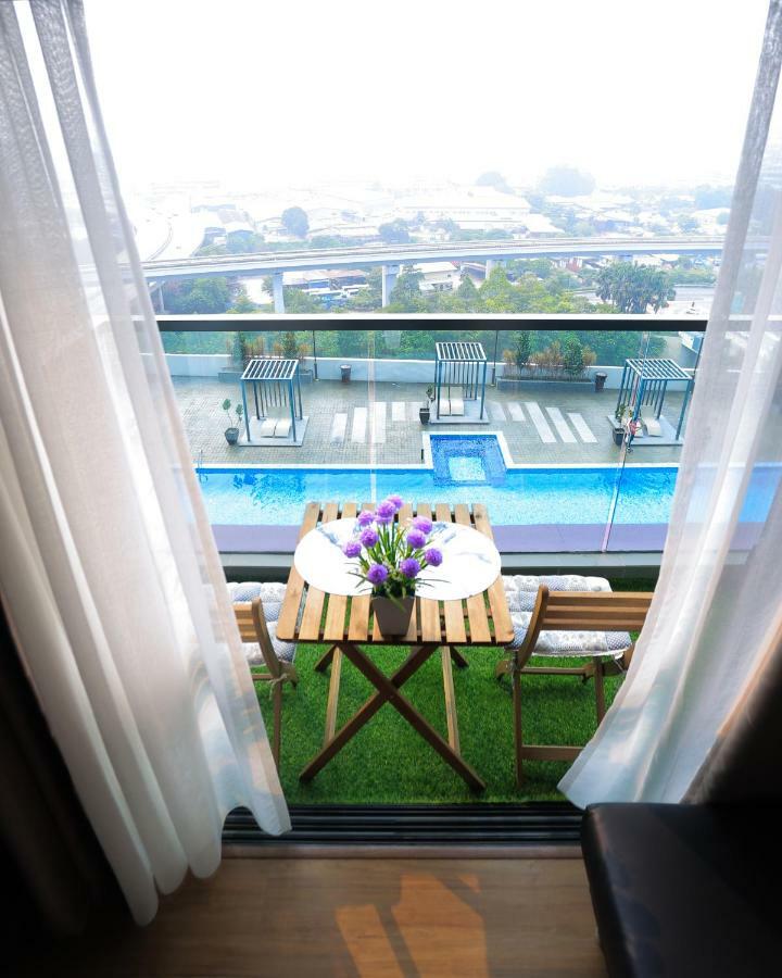 Mlh Deluxe Studio Suites @ Landmark Residence เชอราส ภายนอก รูปภาพ
